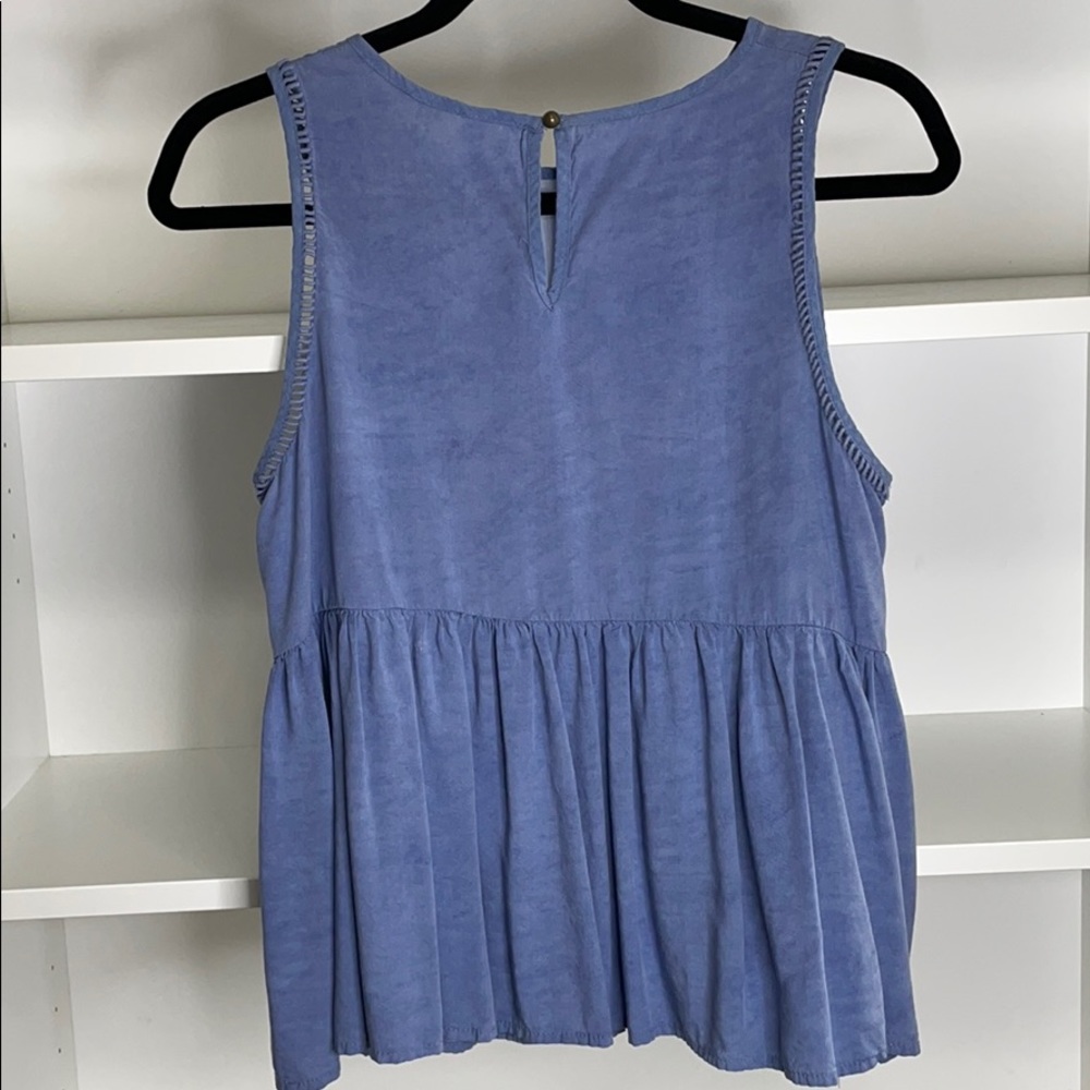 Flowy top - Picture 2 of 3